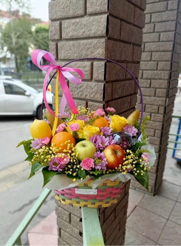 Композиция с фруктами «Блики солнца» от интернет-магазина цветов в 