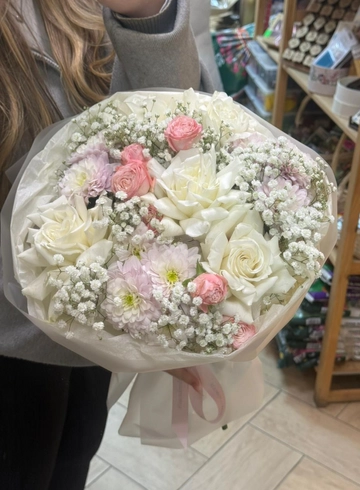 Букет «Нежная романтика» от интернет-магазина цветов в 