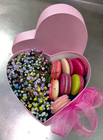 Композиция  «Катрин» от интернет-магазина цветов в 