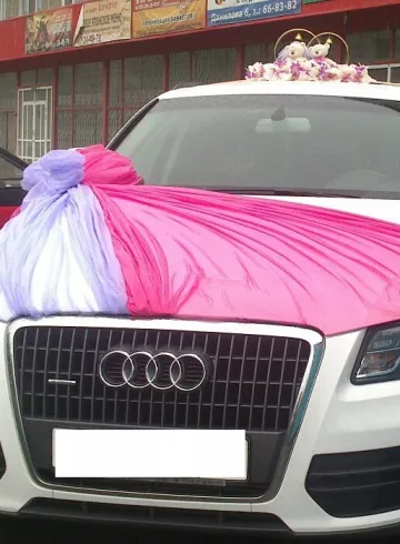 Оформление автомобиля  «Мир на двоих» от интернет-магазина цветов в 