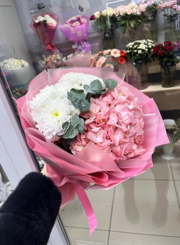 Букет &laquo;Воздушный поцелуй&raquo; от интернет-магазина цветов в 