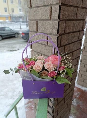 Композиция «Флёр» от интернет-магазина цветов в 