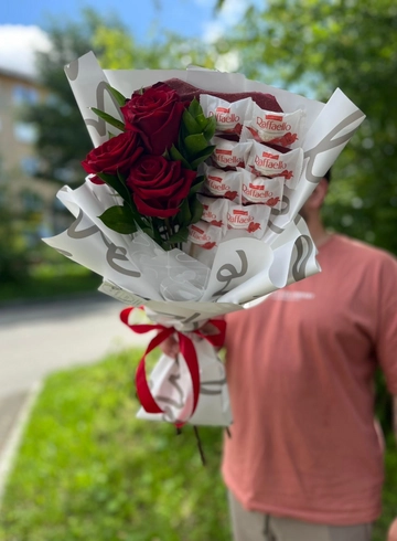 Букет «Пылкая любовь» от интернет-магазина цветов в 