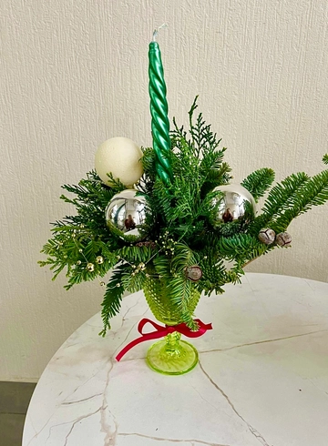 Композиция «Ночь перед рождеством» от интернет-магазина цветов в 