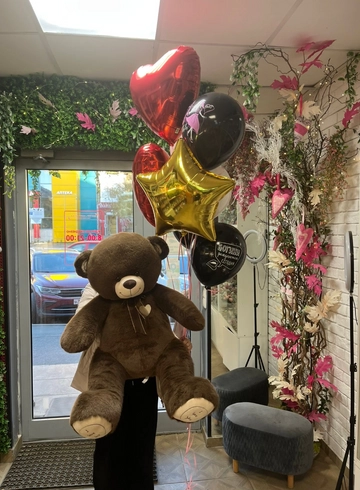 Комбо набор &laquo;Мишка с шарами&raquo; от интернет-магазина цветов в 